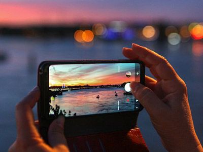 بهترین دوربین‌های موبایلی در سال 2019: کدام تلفن هوشمند بهترین گزینه‌ برای عکاسی است؟