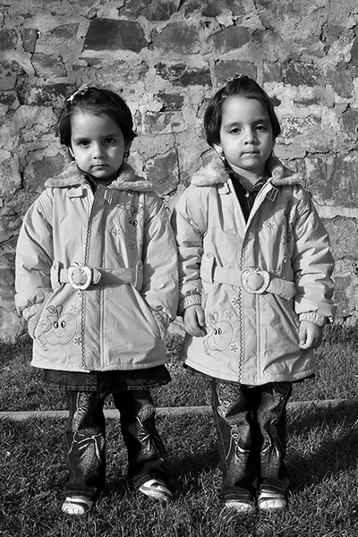 elahe abdolahabadi twins 2008 7